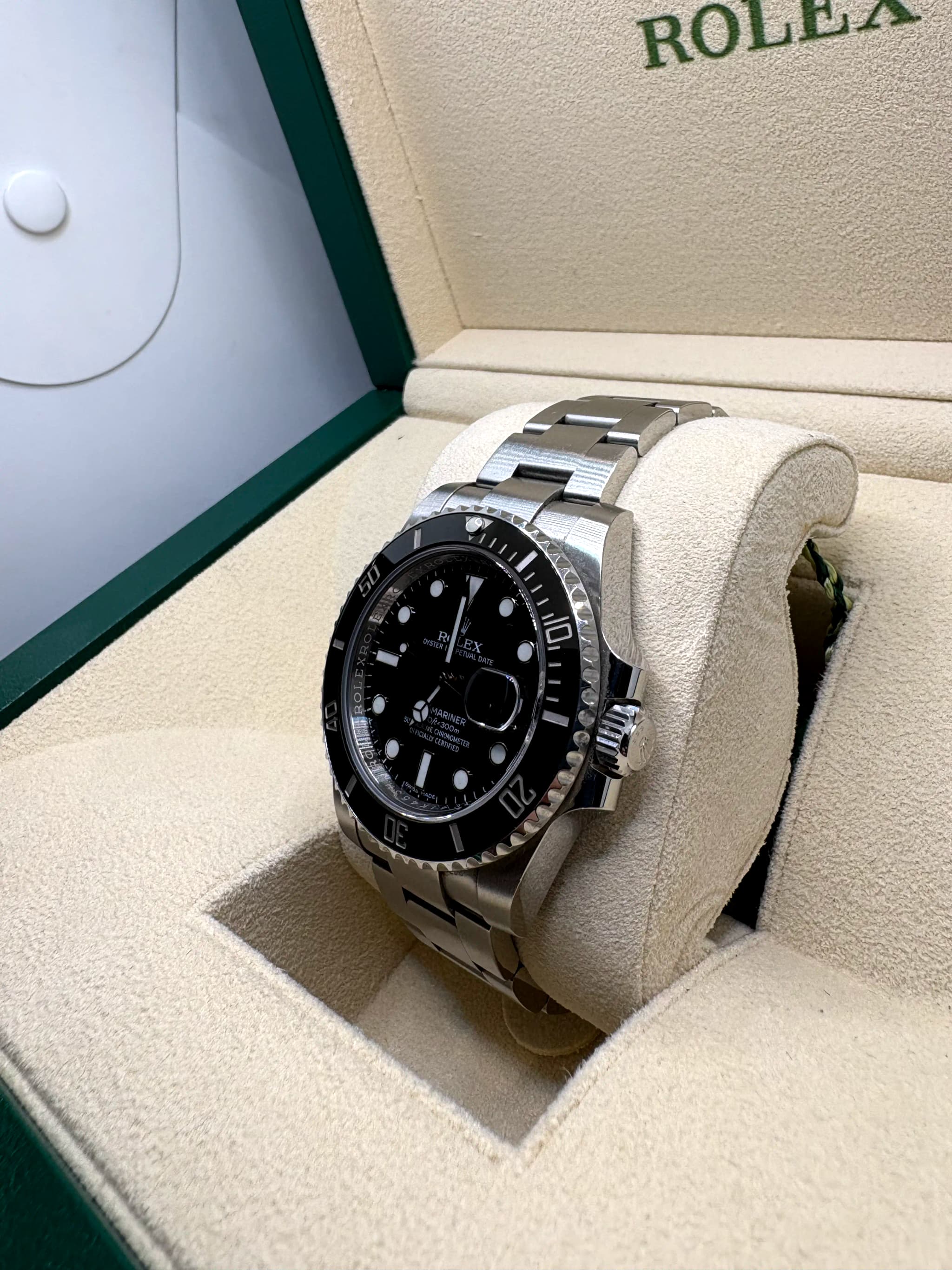 Rolex Submariner Date
