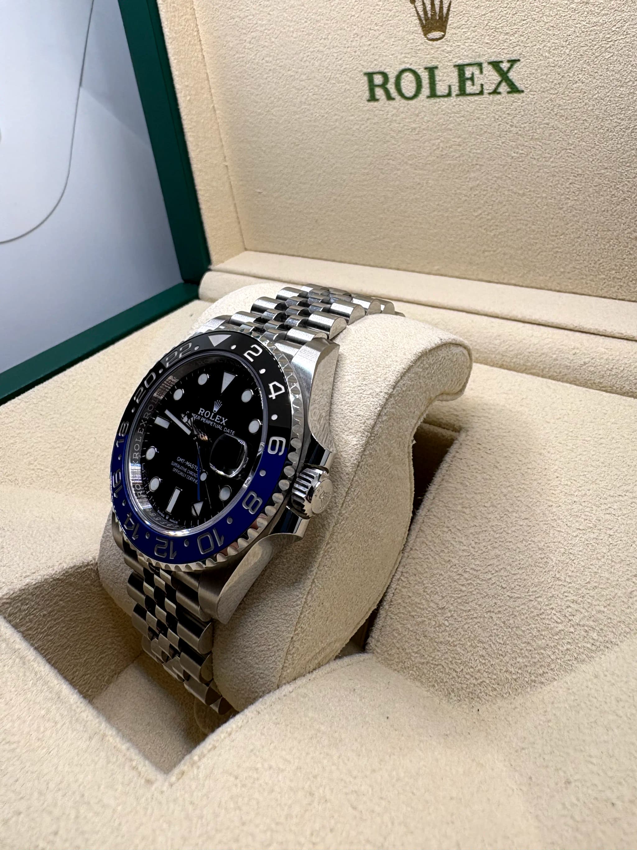 Rolex GMT-Master ll "Batgirl"
