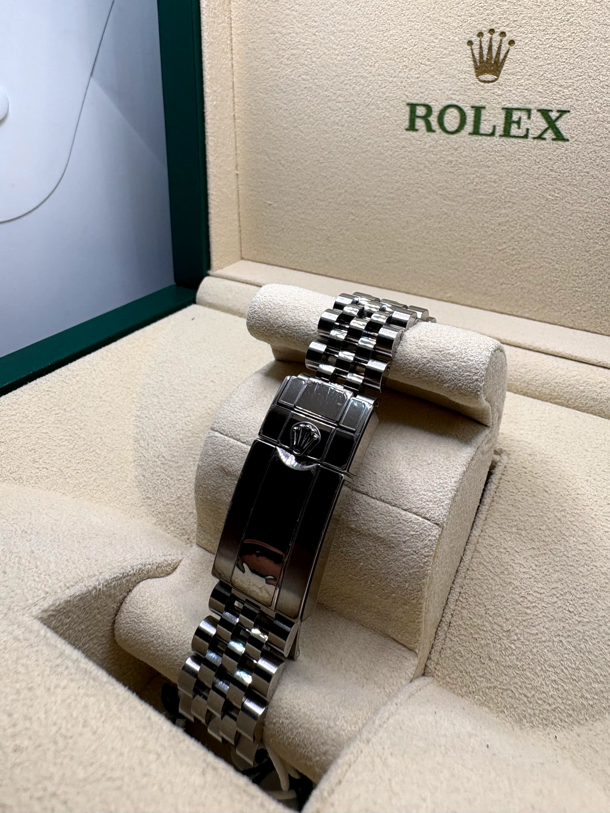 Rolex GMT-Master ll "Batgirl"